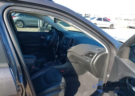 2022 Jeep Cherokee Trailhawk 4X4 z USA, uszkodzony, nr VIN 1C4PJMBX8ND549023